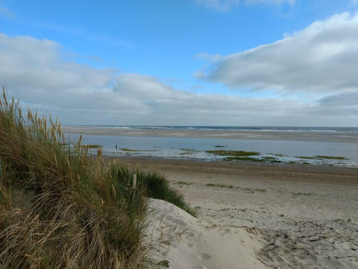 בורן Naar Zee Op Ameland מראה חיצוני תמונה